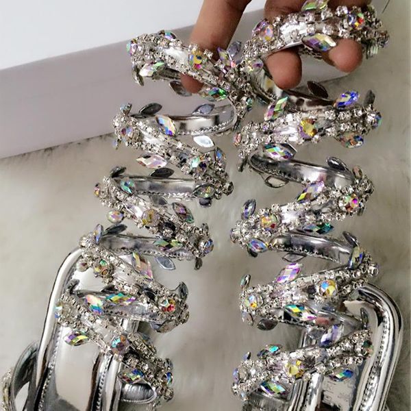 sandals 2021 summer foot crystal colorful snake bandage flat bottom clip toe rhinestone women's shoes, Black
sandals 2021 summer foot crystal colorful snake bandage flat bottom clip toe rhinestone women's shoes, Black