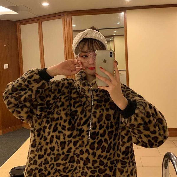 winter loose retro leopard print plush padded pullover sweater women plus velvet warm jacket 210927, Black
winter loose retro leopard print plush padded pullover sweater women plus velvet warm jacket 210927, Black