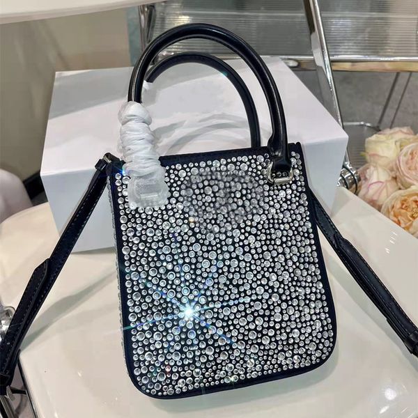mini diamond handbags shoulder bags designer women beads crossbody cute beading totes bag fashion tiny lady shiny diamonds purses handag tri
mini diamond handbags shoulder bags designer women beads crossbody cute beading totes bag fashion tiny lady shiny diamonds purses handag tri