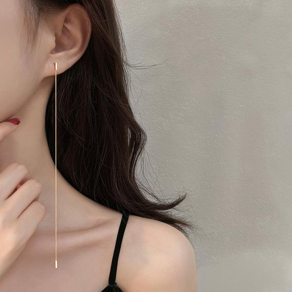 hoop & huggie super long ear line women's earrings have high temperament, show face and thin line, simple cool style, Golden;silver
hoop & huggie super long ear line women's earrings have high temperament, show face and thin line, simple cool style, Golden;silver