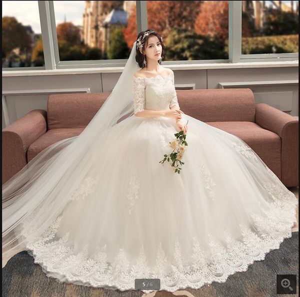 2021 vestido de festa white vintage ball gown wedding dress off the shoulder half sleeve lace appliques bride dresses princess puffy muslim
2021 vestido de festa white vintage ball gown wedding dress off the shoulder half sleeve lace appliques bride dresses princess puffy muslim