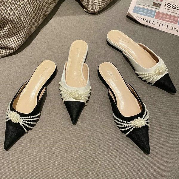 htuua luxury pearl slippers woman designer flat slides ladies brand mules shoes women elegant pointed toe dress shoes sx4496, Black
htuua luxury pearl slippers woman designer flat slides ladies brand mules shoes women elegant pointed toe dress shoes sx4496, Black