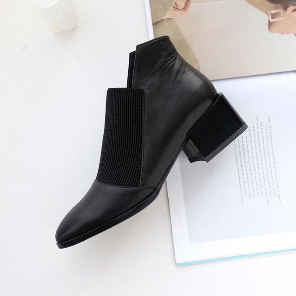 boots and ankle all-match medium thick 2021 small leather shoes heel female pointed short, Black
boots and ankle all-match medium thick 2021 small leather shoes heel female pointed short, Black