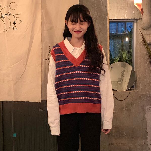 2021 new women v neck sleeveless striped knitted jumper pullovers korean loose sweater vest female (c9301) iga9, White;black
2021 new women v neck sleeveless striped knitted jumper pullovers korean loose sweater vest female (c9301) iga9, White;black