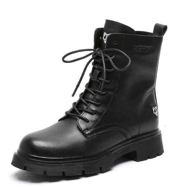 side zipper short tube martin boots women's 2021 autumn and winter fashion british style motorcycle leather versatile, Black
side zipper short tube martin boots women's 2021 autumn and winter fashion british style motorcycle leather versatile, Black