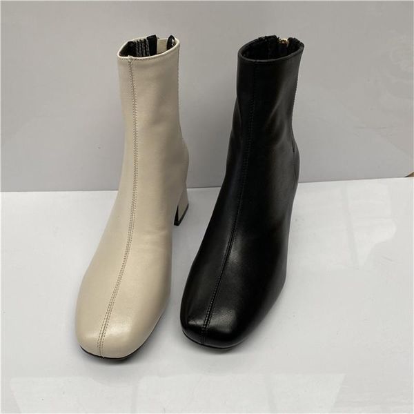 boots layer women's leather cowhide short autumn thick heel high fashion foreign style square head, Black
boots layer women's leather cowhide short autumn thick heel high fashion foreign style square head, Black