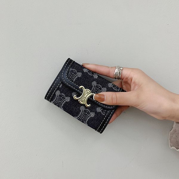 handbag brand felicie luxurysouhuochao purse designers qianniaoge wallet three fold rivet short multi card bag, Red;black
handbag brand felicie luxurysouhuochao purse designers qianniaoge wallet three fold rivet short multi card bag, Red;black