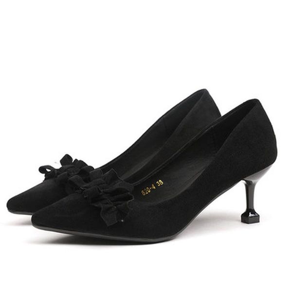 dress shoes 2021 winter plush warm pumps pointy toe thin heels sandals office lady pleated ruffles shallow women stilettos, Black
dress shoes 2021 winter plush warm pumps pointy toe thin heels sandals office lady pleated ruffles shallow women stilettos, Black