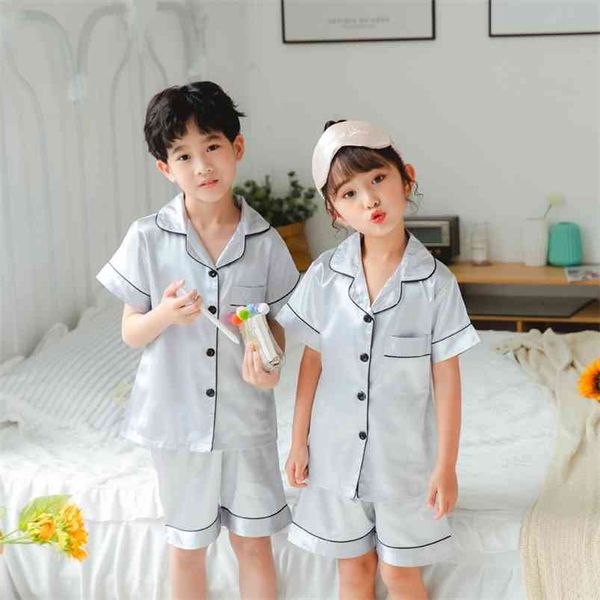 good quality children's clothing homewear summer pajamas set short sleeve kids casual silk girls sleepwear satin boy pijama suit 210915, Blue;red
good quality children's clothing homewear summer pajamas set short sleeve kids casual silk girls sleepwear satin boy pijama suit 210915, Blue;red