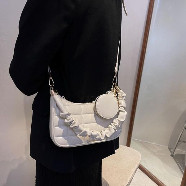 evening bags original brand retro female bag autumn and winter handbag fashion rhombic pattern messenger shoulder armpit
evening bags original brand retro female bag autumn and winter handbag fashion rhombic pattern messenger shoulder armpit