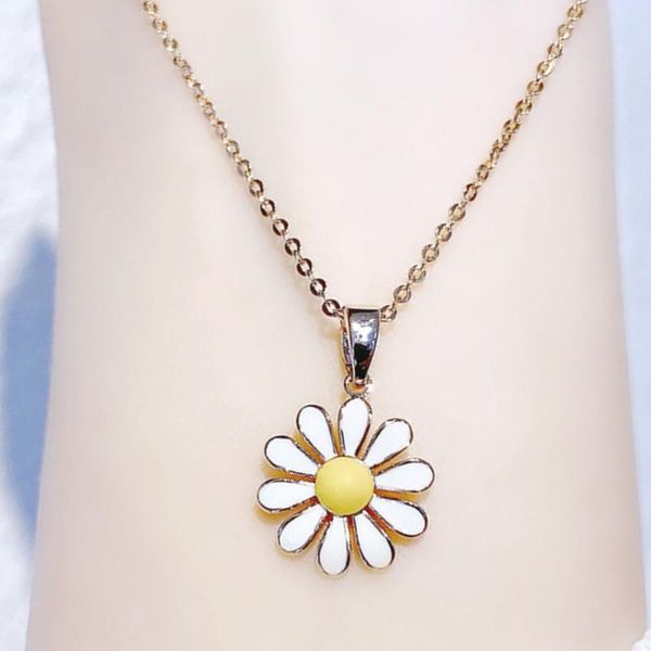 chains botu simplicity copper chrysanthemum pendants necklace for women sun flower pendant fashion femme bijoux drop, Silver
chains botu simplicity copper chrysanthemum pendants necklace for women sun flower pendant fashion femme bijoux drop, Silver