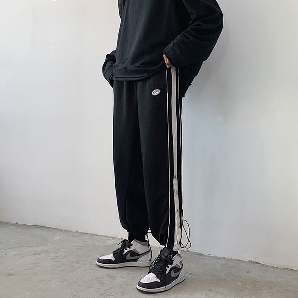 autumn and winter fog breasted pants basketball grey sports pants men's wide leg loose straight pan debz, Black
autumn and winter fog breasted pants basketball grey sports pants men's wide leg loose straight pan debz, Black