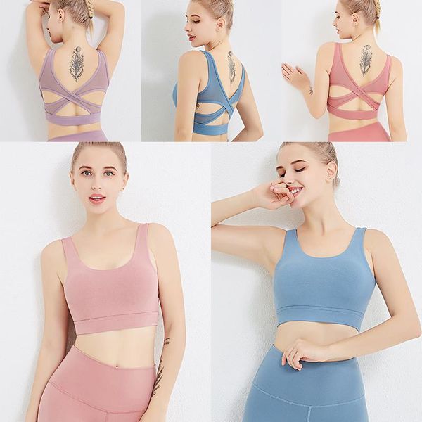 yoga outfits sports vest women's mesh stitching beauty back breathable gathering fitness clothes, White;red
yoga outfits sports vest women's mesh stitching beauty back breathable gathering fitness clothes, White;red
