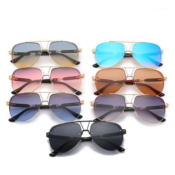 brand design women luxury oversized sunglasses 2021 fashion metal frame toad mirror men quality trend gradient goggles uv400, White;black
brand design women luxury oversized sunglasses 2021 fashion metal frame toad mirror men quality trend gradient goggles uv400, White;black
