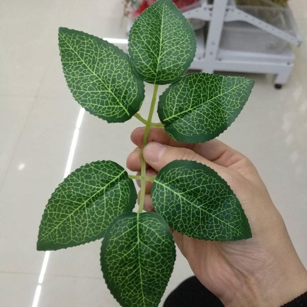 decorative flowers & wreaths 5pcs/bag fake rose leaf silk flower cloth leaves 6 fork artificial plants wall decor xy113
decorative flowers & wreaths 5pcs/bag fake rose leaf silk flower cloth leaves 6 fork artificial plants wall decor xy113