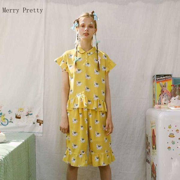 women casual short sets carton print petal sleeve turndown collar t shirts and hight waist shorts summer set clothing 210526, White
women casual short sets carton print petal sleeve turndown collar t shirts and hight waist shorts summer set clothing 210526, White