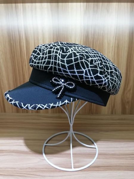 stingy brim hats 202103-yy japan design rhinestone bowknot geometric lines leisure lady octagonal hat women visors cap, Blue;gray
stingy brim hats 202103-yy japan design rhinestone bowknot geometric lines leisure lady octagonal hat women visors cap, Blue;gray