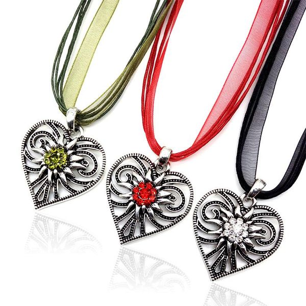 pendant necklaces 2021 boho vintage hollow out engraved heart shape necklace women multicolor lucky flower gift jewerly wholesale, Silver
pendant necklaces 2021 boho vintage hollow out engraved heart shape necklace women multicolor lucky flower gift jewerly wholesale, Silver
