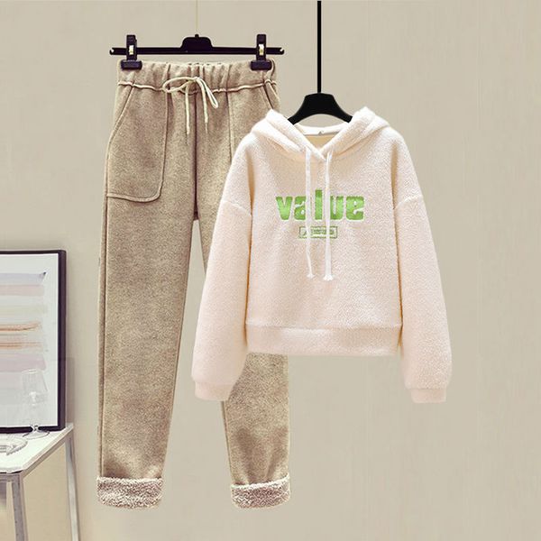 winter woolen female suit plus velvet thickening loose korean lamb plush hoodie casual trousers women two piece suits 2021 new, White
winter woolen female suit plus velvet thickening loose korean lamb plush hoodie casual trousers women two piece suits 2021 new, White