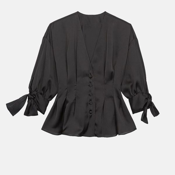 women's blouses & shirts 2021 satin pleated blouse spring summer women ladies v neck bowknot sleeve casual female shirt top, White
women's blouses & shirts 2021 satin pleated blouse spring summer women ladies v neck bowknot sleeve casual female shirt top, White