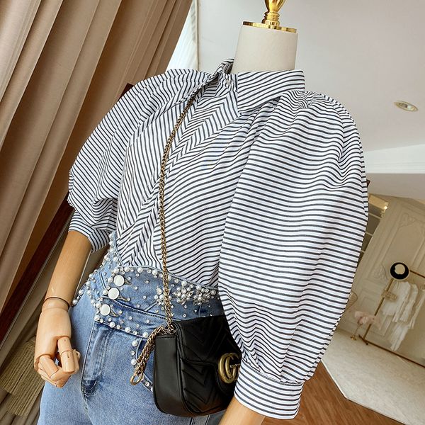 french elegant puff sleeve shirt for women 2021 summer new irregular stripes blouse half sleeve solid colour all-match top, White
french elegant puff sleeve shirt for women 2021 summer new irregular stripes blouse half sleeve solid colour all-match top, White