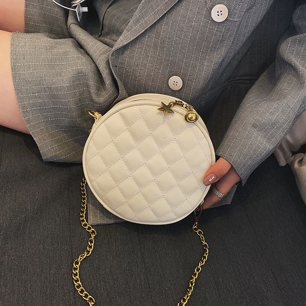 evening bag ins small women's 2021 fashion versatile messenger rhombic chain round simple shoulder
evening bag ins small women's 2021 fashion versatile messenger rhombic chain round simple shoulder