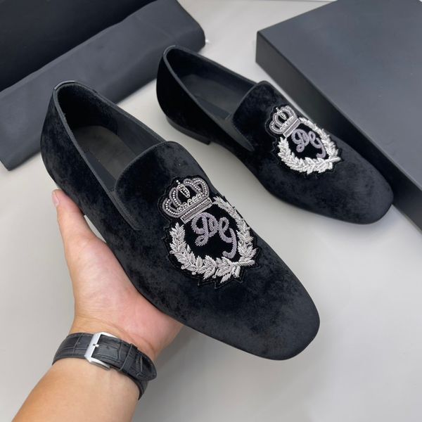 2021 italy casual luxury designer shoes men and women low flat genuine leather mens sneakers trainers b36, Black
2021 italy casual luxury designer shoes men and women low flat genuine leather mens sneakers trainers b36, Black