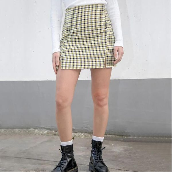 women dark green and yellow print mini skirts two small front slits plaid mini skirt with side zipper, Black
women dark green and yellow print mini skirts two small front slits plaid mini skirt with side zipper, Black