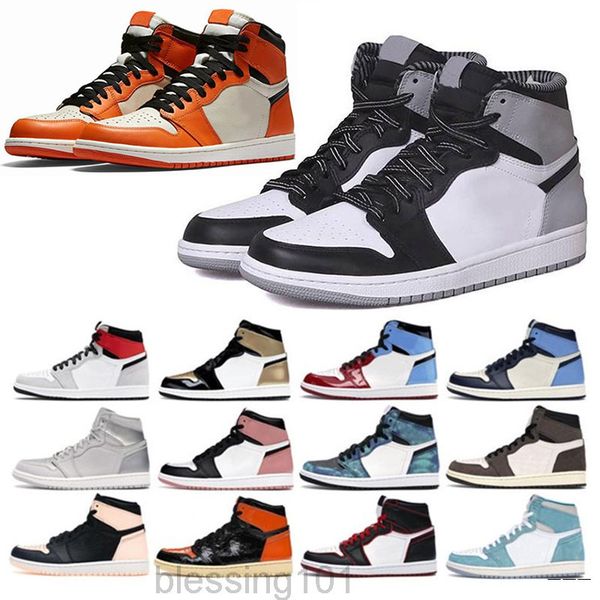 pine green black 1s basketballs shoes jumpman 1 bloodline men designer sneakers fearless obsidian unc patent gold black toe kk88
pine green black 1s basketballs shoes jumpman 1 bloodline men designer sneakers fearless obsidian unc patent gold black toe kk88
