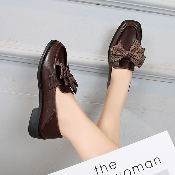 one-legged small leather shoes womens heel shoes comfortable soft bottom all-match square head large size fat wide, Black
one-legged small leather shoes womens heel shoes comfortable soft bottom all-match square head large size fat wide, Black