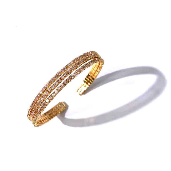 charm bracelets 2021 micro diamond inlaid exquisite shining star three c-shaped open bracelet, Golden;silver
charm bracelets 2021 micro diamond inlaid exquisite shining star three c-shaped open bracelet, Golden;silver