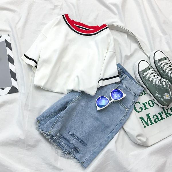women's tracksuits 2021 summer fashion korean tracksuit girl's sweet short shirt height with hole high waist denim shorts 2 piece, Gray
women's tracksuits 2021 summer fashion korean tracksuit girl's sweet short shirt height with hole high waist denim shorts 2 piece, Gray