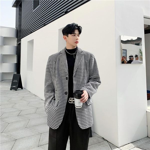 men's suits & blazers male vintage streetwear fashion blazer jacket outerwear men 2 style wear loose casual thick plaid suit coat shawl, White;black
men's suits & blazers male vintage streetwear fashion blazer jacket outerwear men 2 style wear loose casual thick plaid suit coat shawl, White;black