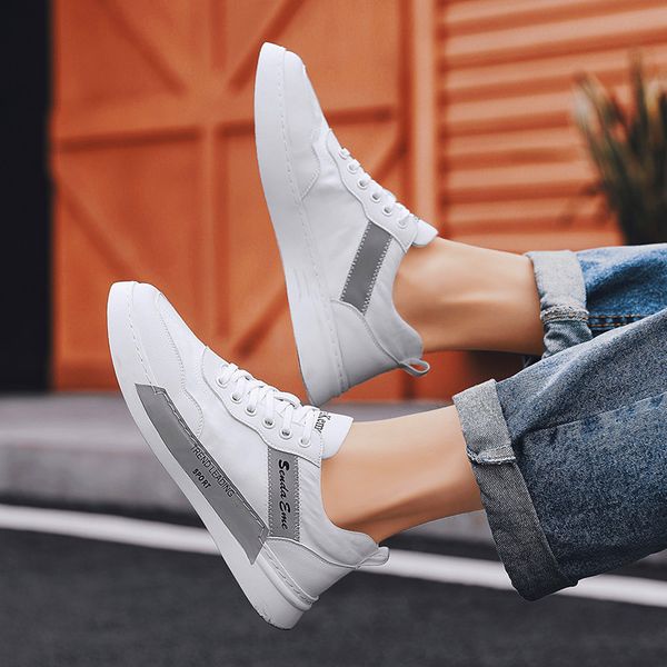 mens sports shoes lightweight casual shoes non-slip walking breathable shoes over a thousand fabrics rubber mens soles, Black;white
mens sports shoes lightweight casual shoes non-slip walking breathable shoes over a thousand fabrics rubber mens soles, Black;white