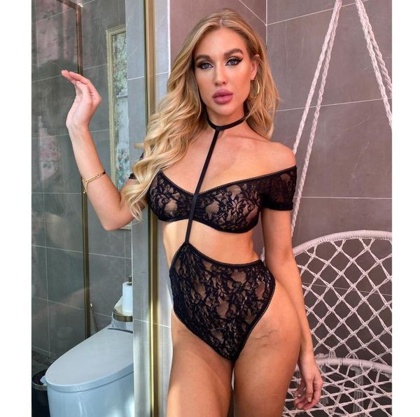 2021 women's underwear lingerie bra fashion women lace lingerie bodysuit hallow out backless halter jumpsuit corset, White;black
2021 women's underwear lingerie bra fashion women lace lingerie bodysuit hallow out backless halter jumpsuit corset, White;black