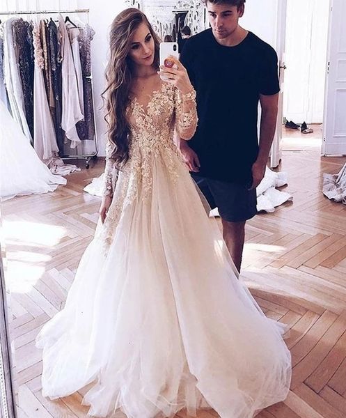 new elegant 2021 lace gowns for bride long sleeve appliqued soft tulle back illusion beach wedding boho vestidos de noiva 7686, White
new elegant 2021 lace gowns for bride long sleeve appliqued soft tulle back illusion beach wedding boho vestidos de noiva 7686, White