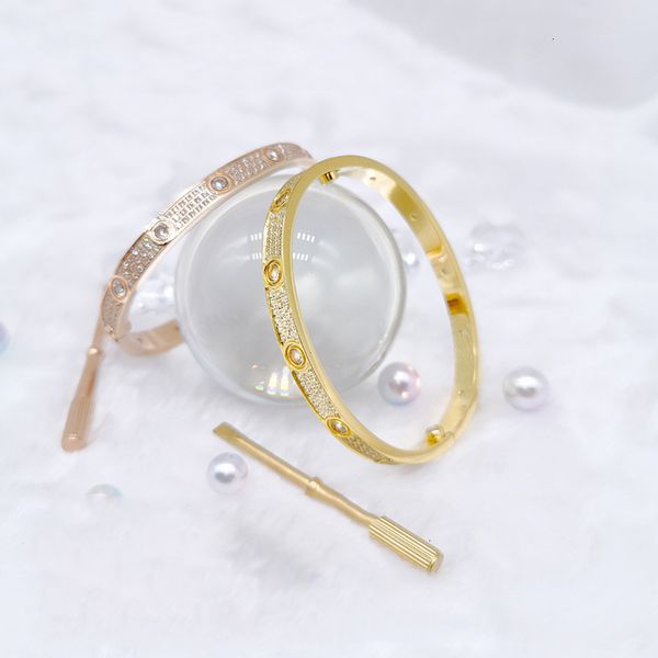 famous brand gypsophila bracelet three-row full diamond titanium steel bracelet designer men and women the same couple bracelet original box, Black
famous brand gypsophila bracelet three-row full diamond titanium steel bracelet designer men and women the same couple bracelet original box, Black