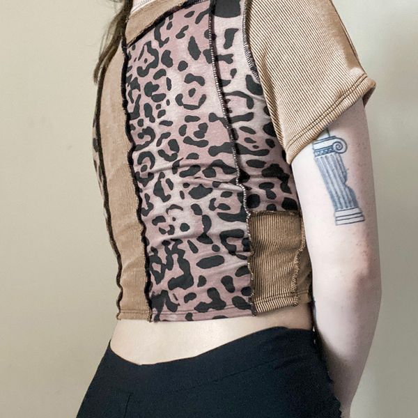y2k aesthetic leopard print patchwork female t-shirts gothic 2021 new fashion crop summer skinny casual tee, White
y2k aesthetic leopard print patchwork female t-shirts gothic 2021 new fashion crop summer skinny casual tee, White