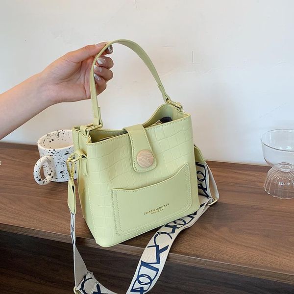 messenger wide shoulder strap crack letter bag handbag grain stone small new 2021 square cxkhh
messenger wide shoulder strap crack letter bag handbag grain stone small new 2021 square cxkhh