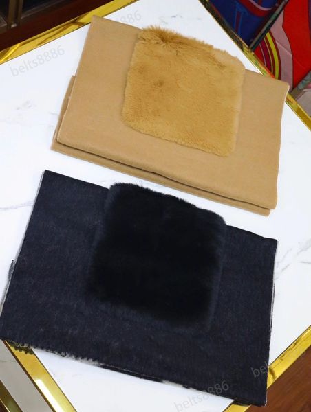 2021 fashionable cashmere scarf with pockets, a must-have for men & women in autumn and winter, pockets can hold mobile phones, warm hands., Blue;gray
2021 fashionable cashmere scarf with pockets, a must-have for men & women in autumn and winter, pockets can hold mobile phones, warm hands., Blue;gray