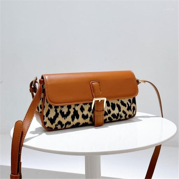 evening bags fashion contrasting shoulder bag for women retro print leopard baguette underarm pu leather female messenger
evening bags fashion contrasting shoulder bag for women retro print leopard baguette underarm pu leather female messenger