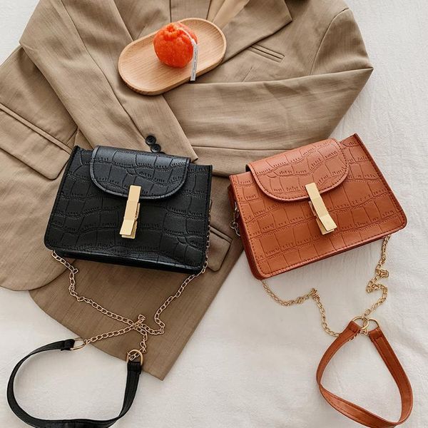 fashion alligator pattern pu leather crossbody handbags women solid color chain shoulder messenger bag
fashion alligator pattern pu leather crossbody handbags women solid color chain shoulder messenger bag