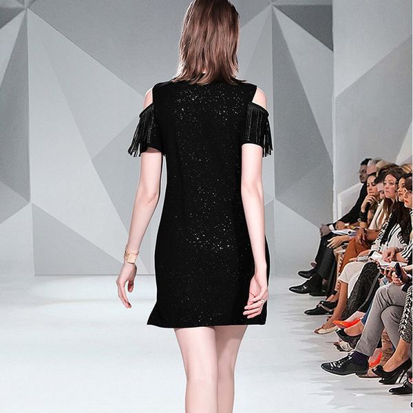 summer track short sleeve neck the line thin fringe diamond black dress 1p3t, Black;gray
summer track short sleeve neck the line thin fringe diamond black dress 1p3t, Black;gray