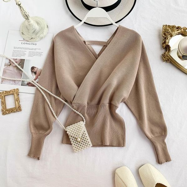 2021 knitwear autumn new solid v-neck fashion full high waist slim all match bottoming shirt woman sweaters 2kh0, White;black
2021 knitwear autumn new solid v-neck fashion full high waist slim all match bottoming shirt woman sweaters 2kh0, White;black