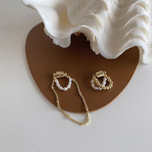 double-layer freshwater french pearl magnet earbone clip versatile minority temperament fashion earrings cold wind, Golden
double-layer freshwater french pearl magnet earbone clip versatile minority temperament fashion earrings cold wind, Golden