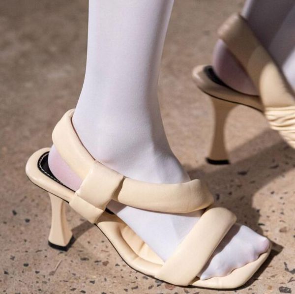 drop shipping luxury hand made woven sponge soft leather sandals woman elastic band square open toe high heel sandals shoes, Black
drop shipping luxury hand made woven sponge soft leather sandals woman elastic band square open toe high heel sandals shoes, Black