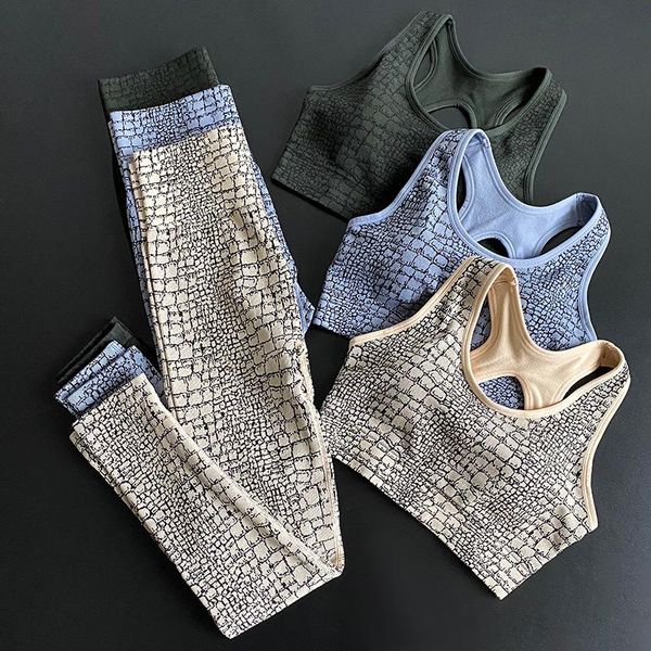 yoga outfit seamless set women gym clothes sports bra legging women's tracksuit 2 piece fitness clothing workout
yoga outfit seamless set women gym clothes sports bra legging women's tracksuit 2 piece fitness clothing workout