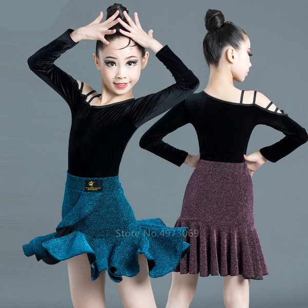 2021 new dancing girls in latin dress 2pcs modern tango set kids so dancewear robes romba vestidos salsa robes, Black;red
2021 new dancing girls in latin dress 2pcs modern tango set kids so dancewear robes romba vestidos salsa robes, Black;red