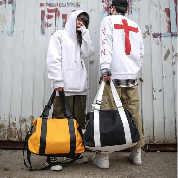 duffel bags luxury men women light suitcase travel luggage large capacity multifunctional sports handbag wear-resistant nylon tote bag
duffel bags luxury men women light suitcase travel luggage large capacity multifunctional sports handbag wear-resistant nylon tote bag