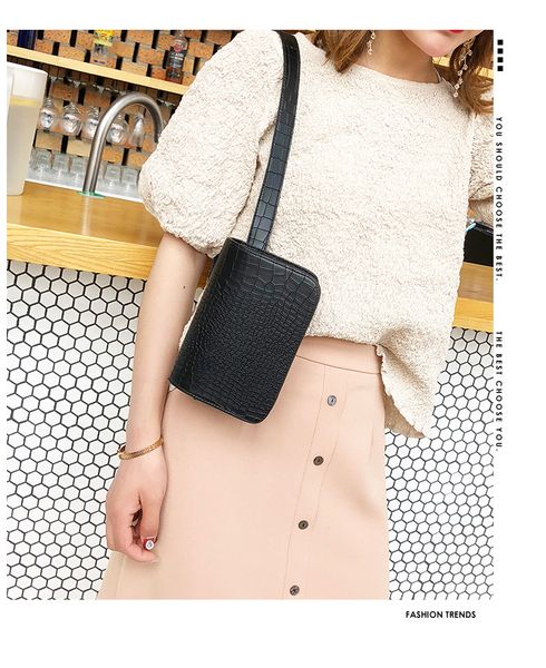 5 colors women crocodile patttern waist bag fashion crossbody bag chest bag for ladies girls
5 colors women crocodile patttern waist bag fashion crossbody bag chest bag for ladies girls